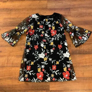 Eci Floral Floral Embroidered Bell Sleeve Womens Midi Dress Size‎ 6 NWOT